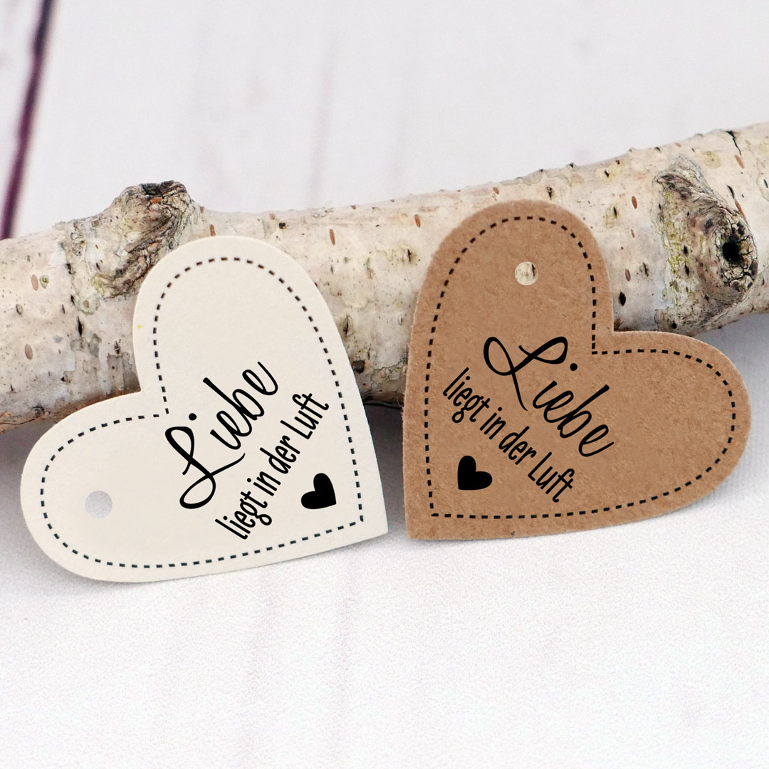 Geschenkanhänger Herz Liebe liegt in der Luft